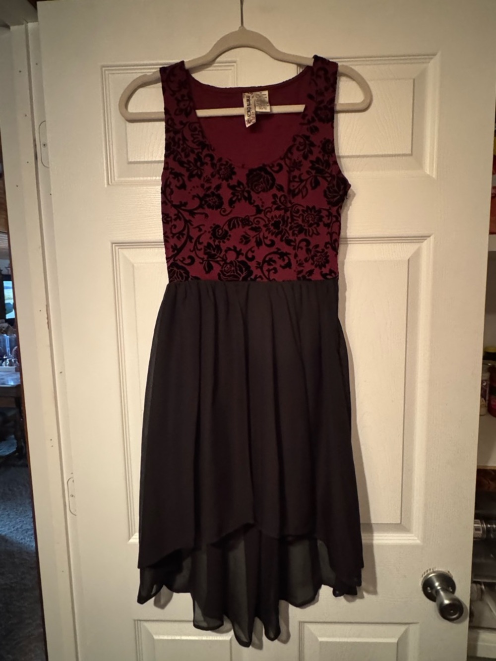 Mimi Chica Sz Medium Burgundy Black Velvet Floral Bodice w/ Black High-Low dress